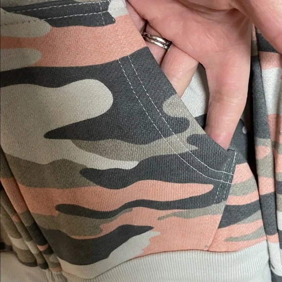 Reflex size Large Multicolor Camo Zip-up Super Soft Slim Fit Hoodie with Pockets - Picture 4 of 10